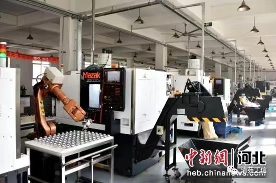 金桥纺机配件制造有限公司的智能化机器人生产线
